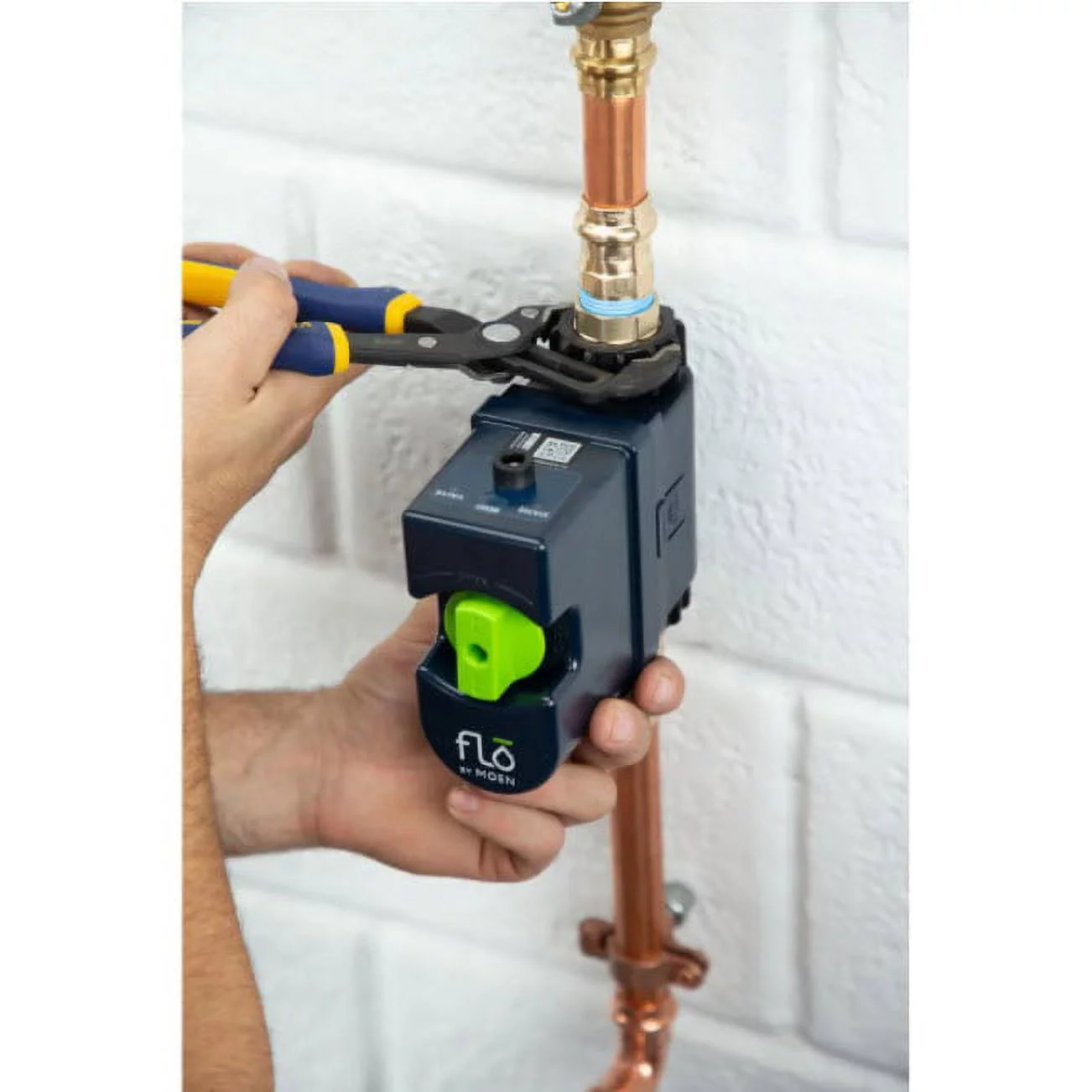 Moen 900-001 Flo by Moen 3/4" In. Smart Water Shutoff Valve