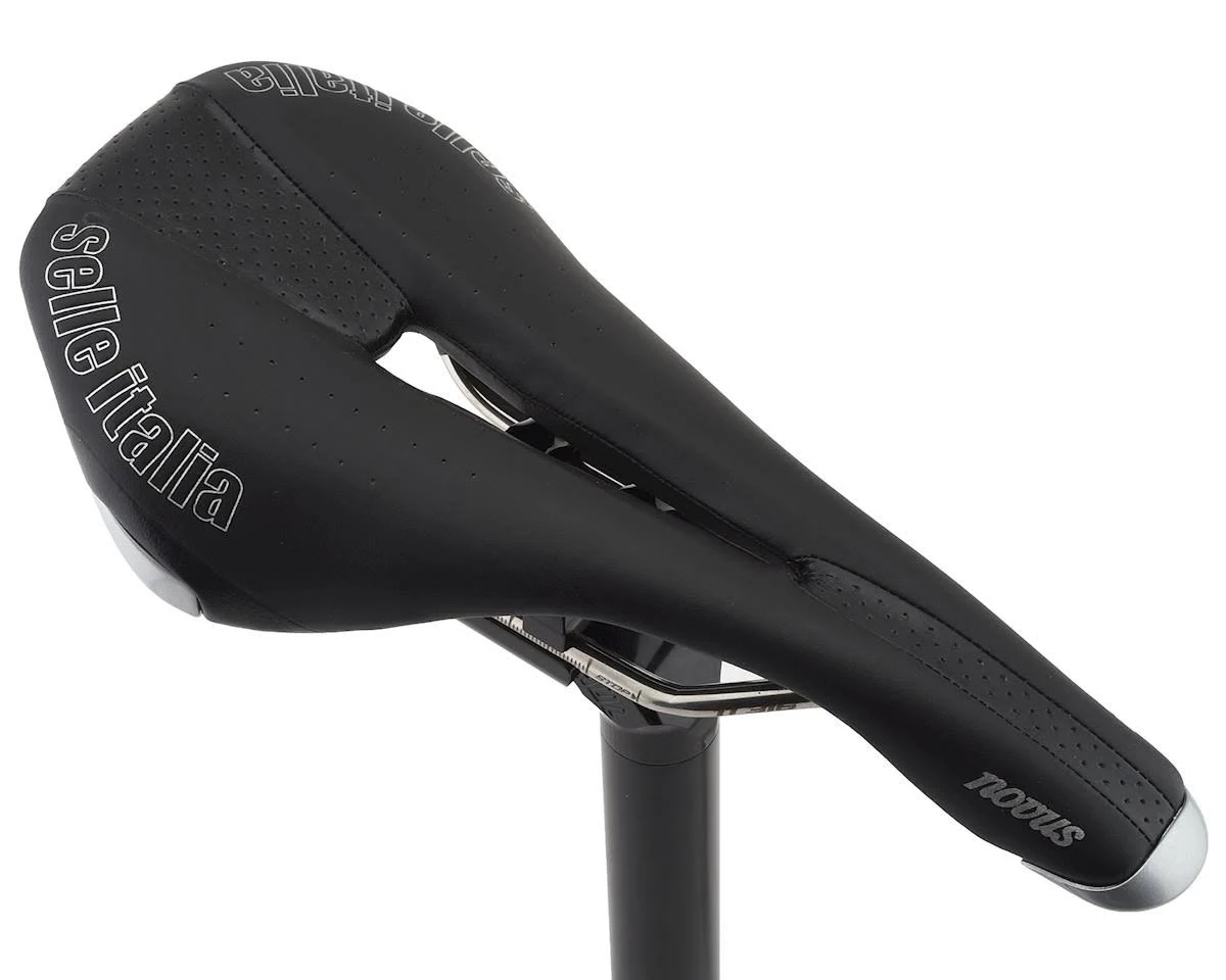 Selle italia Novus Flow S Saddle Black, S2