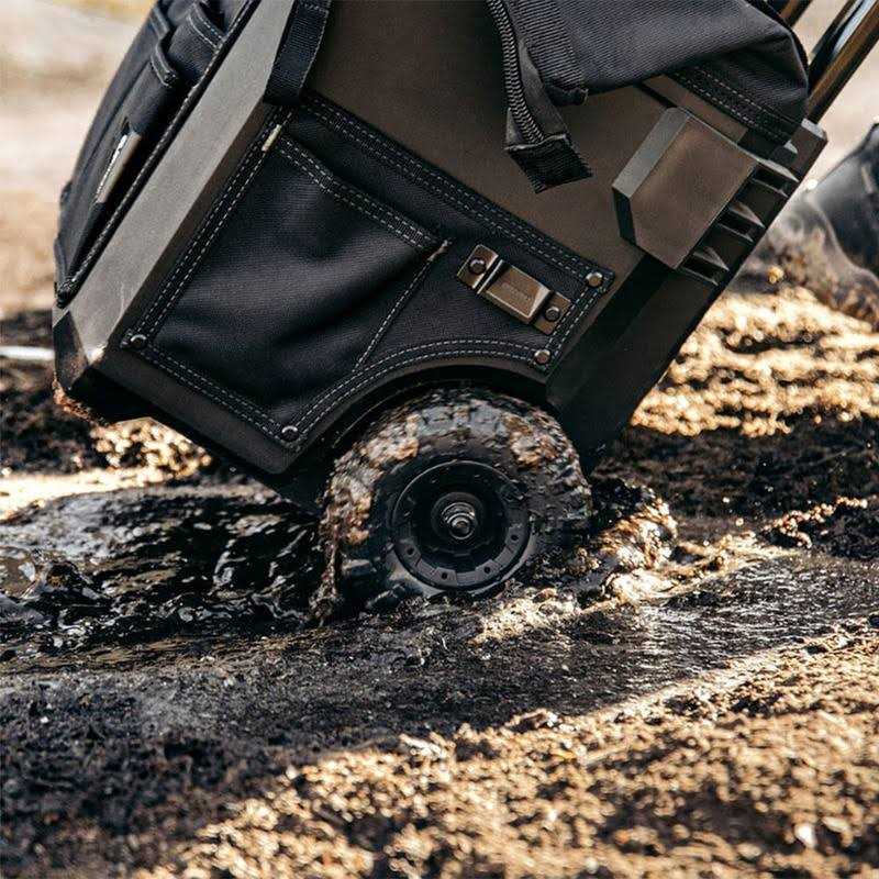 Toughbuilt Large Rolling Massive Mouth 15-in Tool Bag TB-CT-61-14