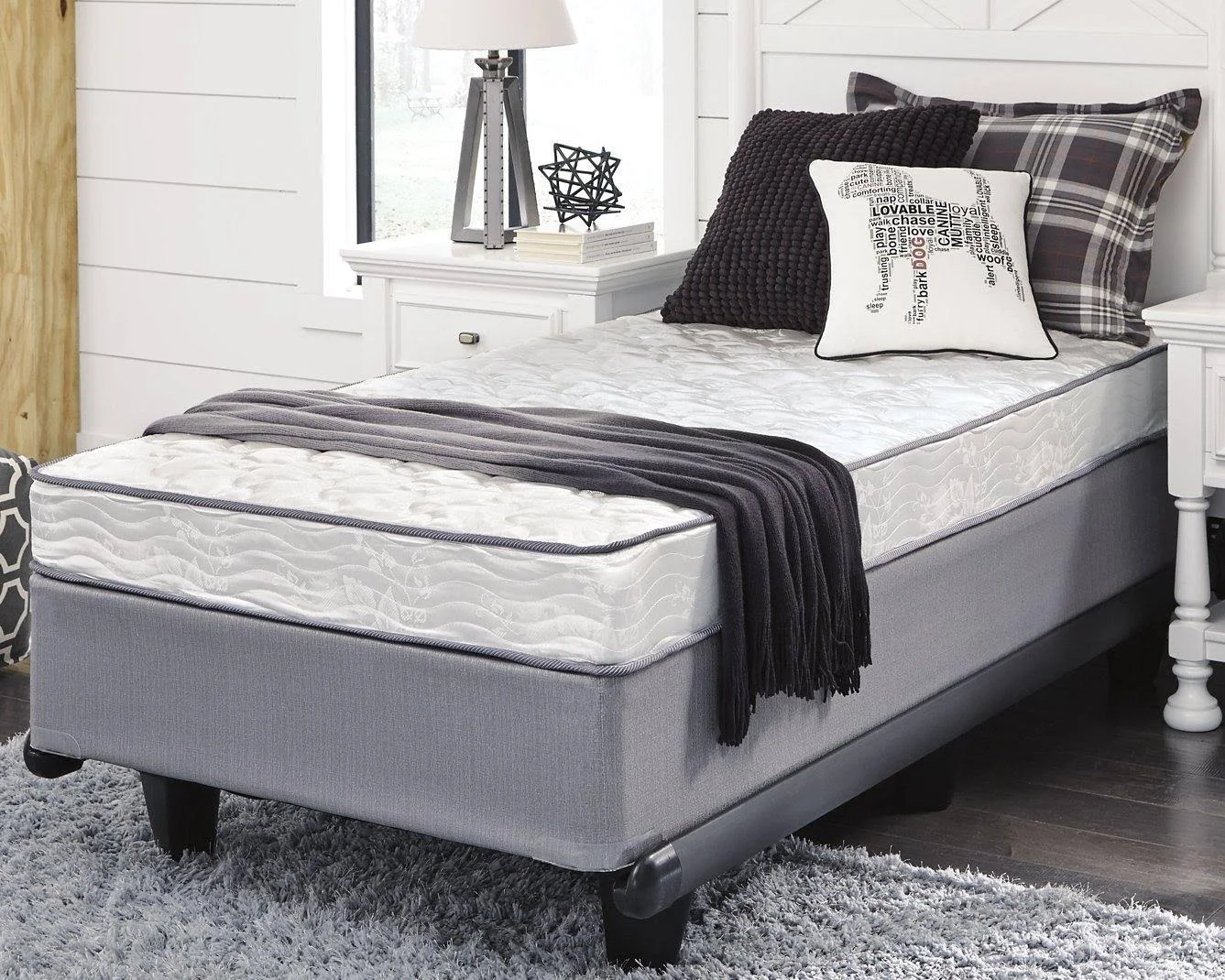 Ashley Sleep 6 inch Bonell White Full Mattress