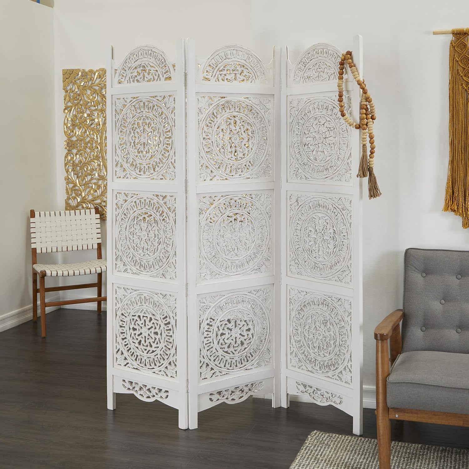 Deco 79 Wood Floral Handmade Partition Room Divider Screen Hinged Foldable Partition 3 Panel Privacy Screen with Intricately Carved Designs, Room Partition 60" x 1" x 72", White