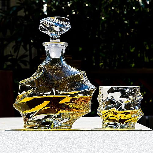 Italian Crafted Crystal Whiskey Decanter 25oz European Style with Glasses Set 10.8oz,Spirits Scotch Wine Bourbon Whiskey Decanter Sets for Men Gift Box