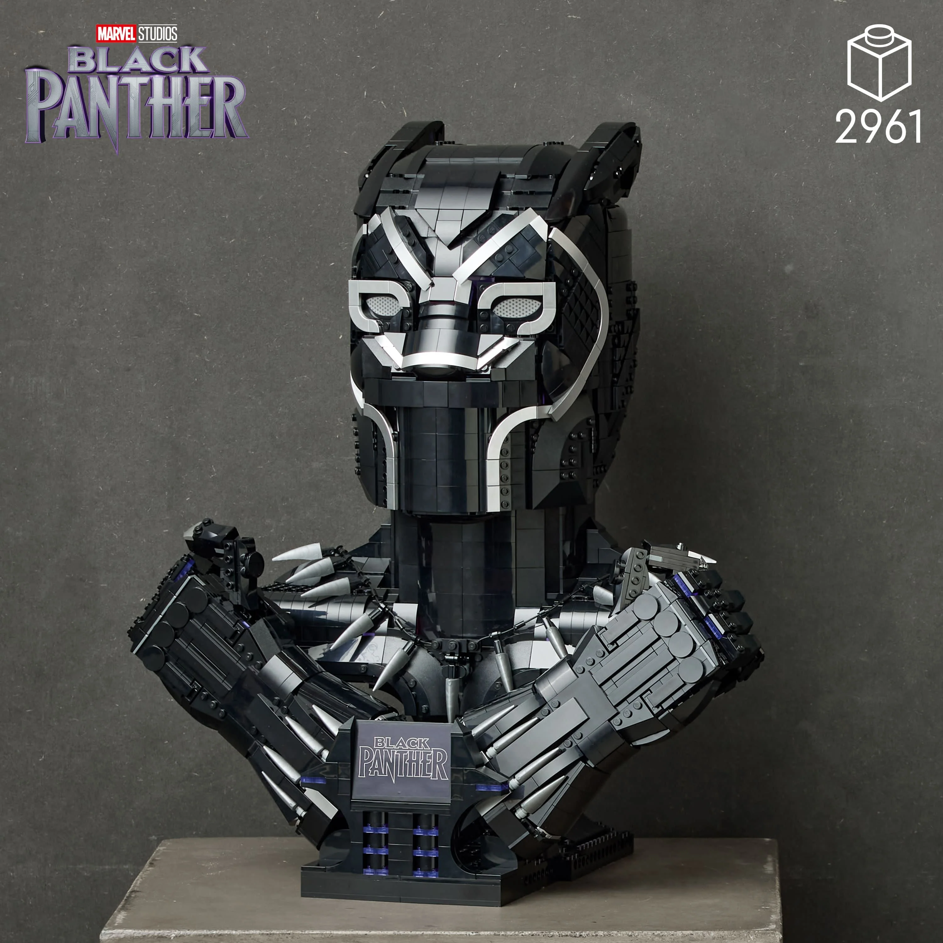 LEGO Marvel Black Panther, King T'Challa Model Building Kit 76215 Wakanda Forever Memorabilia