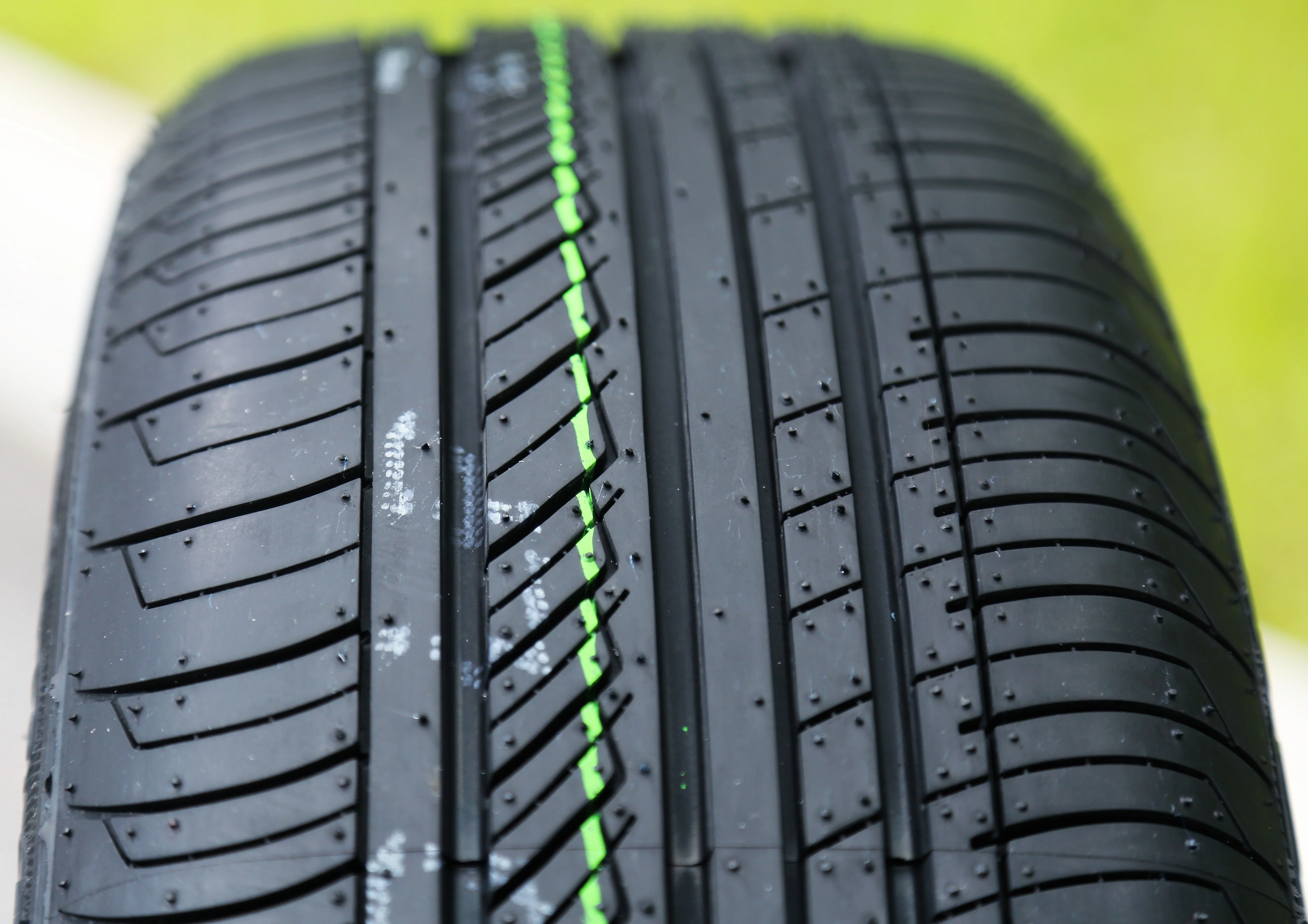 Set of 4 (FOUR) Forceum Ecosa 175/70R13 82H A/S All Season Tires