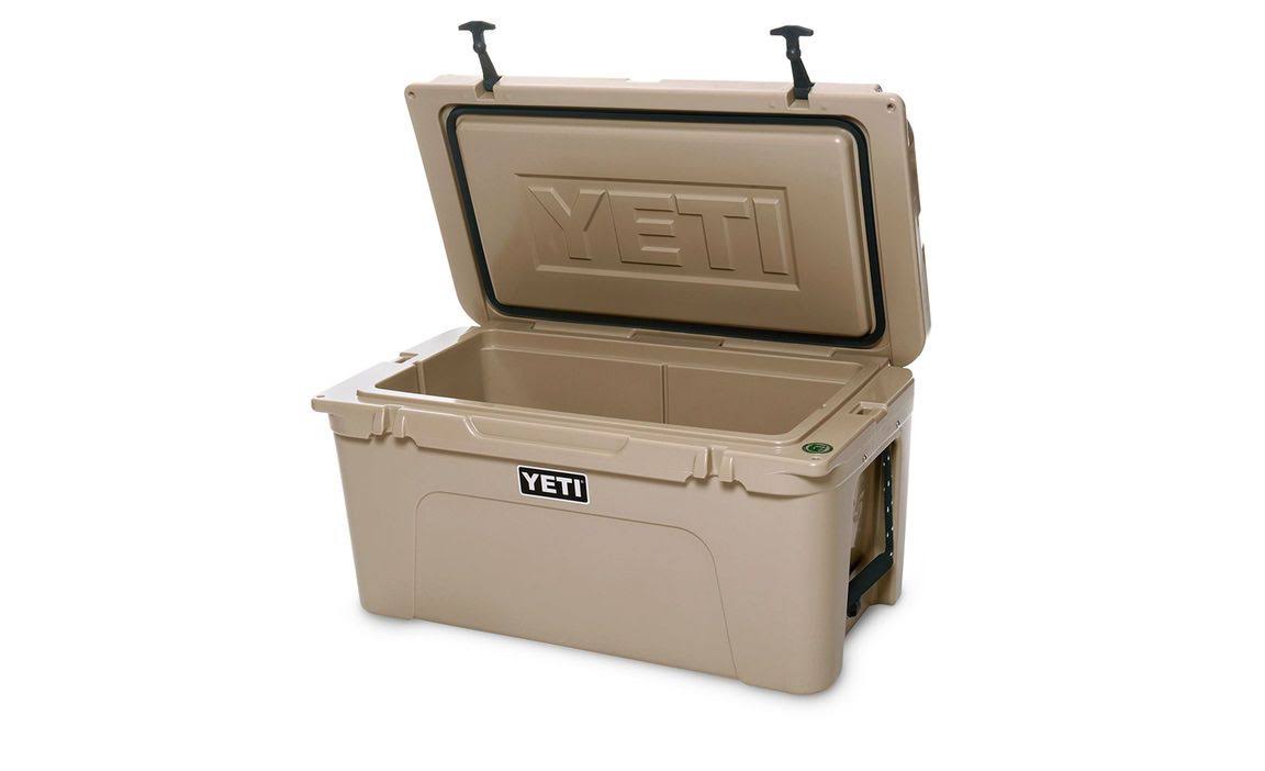 Yeti Navy Tundra 65 Cooler