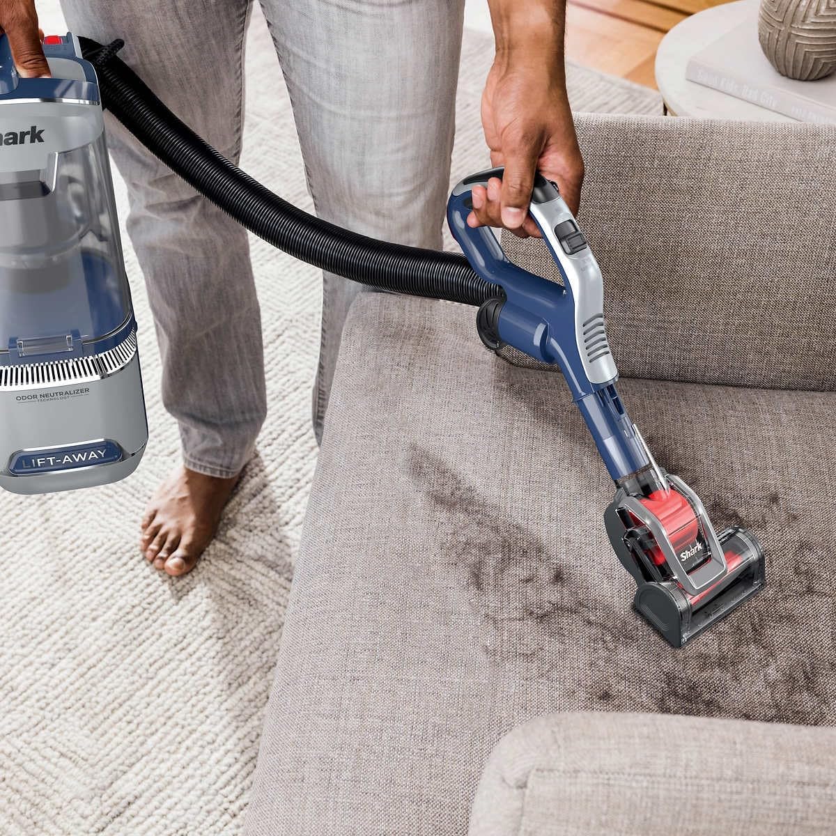 Shark UV900 Pet Performance Plus Lift-Away Upright Vaccum with DuoClean PowerFins HairPro & Odor Neutralizer Technology, Anti-Allergen Complete Seal Technology & HEPA Filter, Navy/Silver