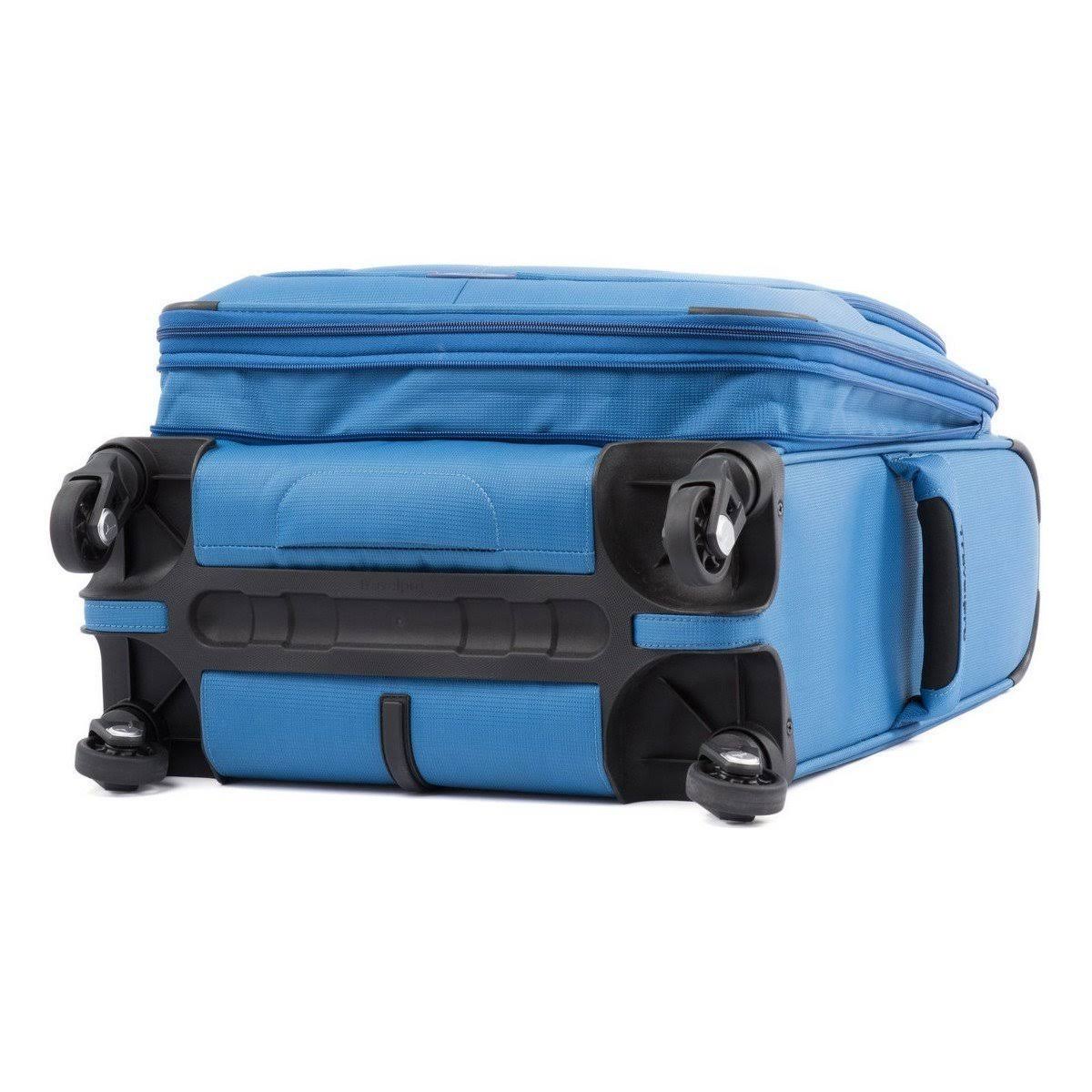 Travelpro Maxlite 5 International Expandable Carry on Spinner - Black