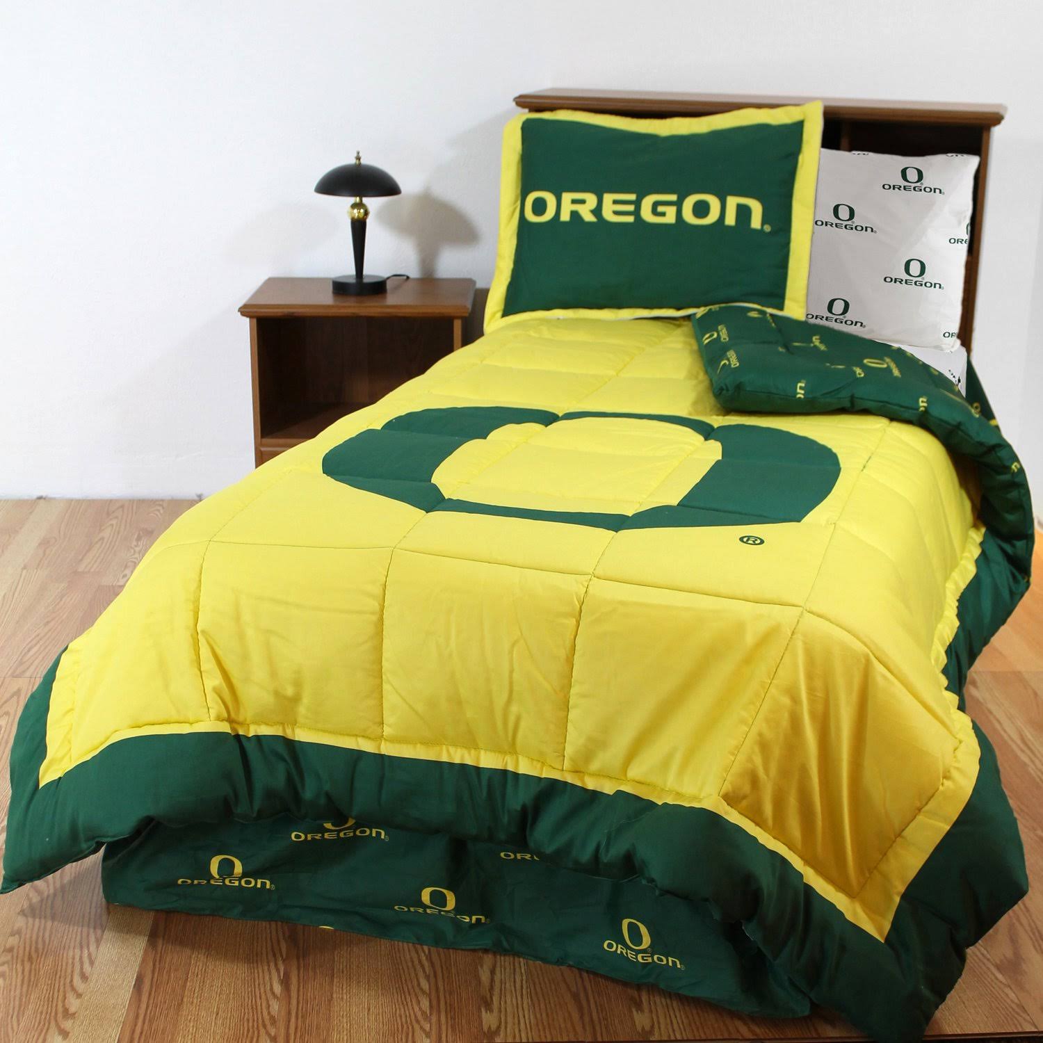 Oregon Ducks Bed in A Bag Queen / White