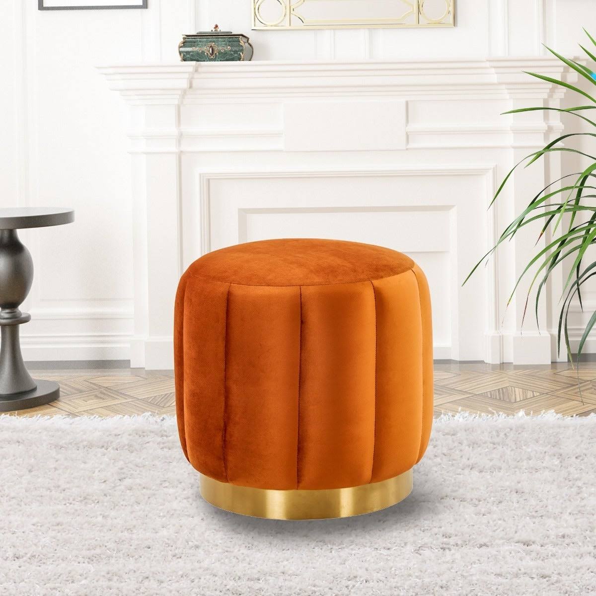 LeisureMod Franklin Round Velvet Ottoman Footrest with Gold Base - Purple