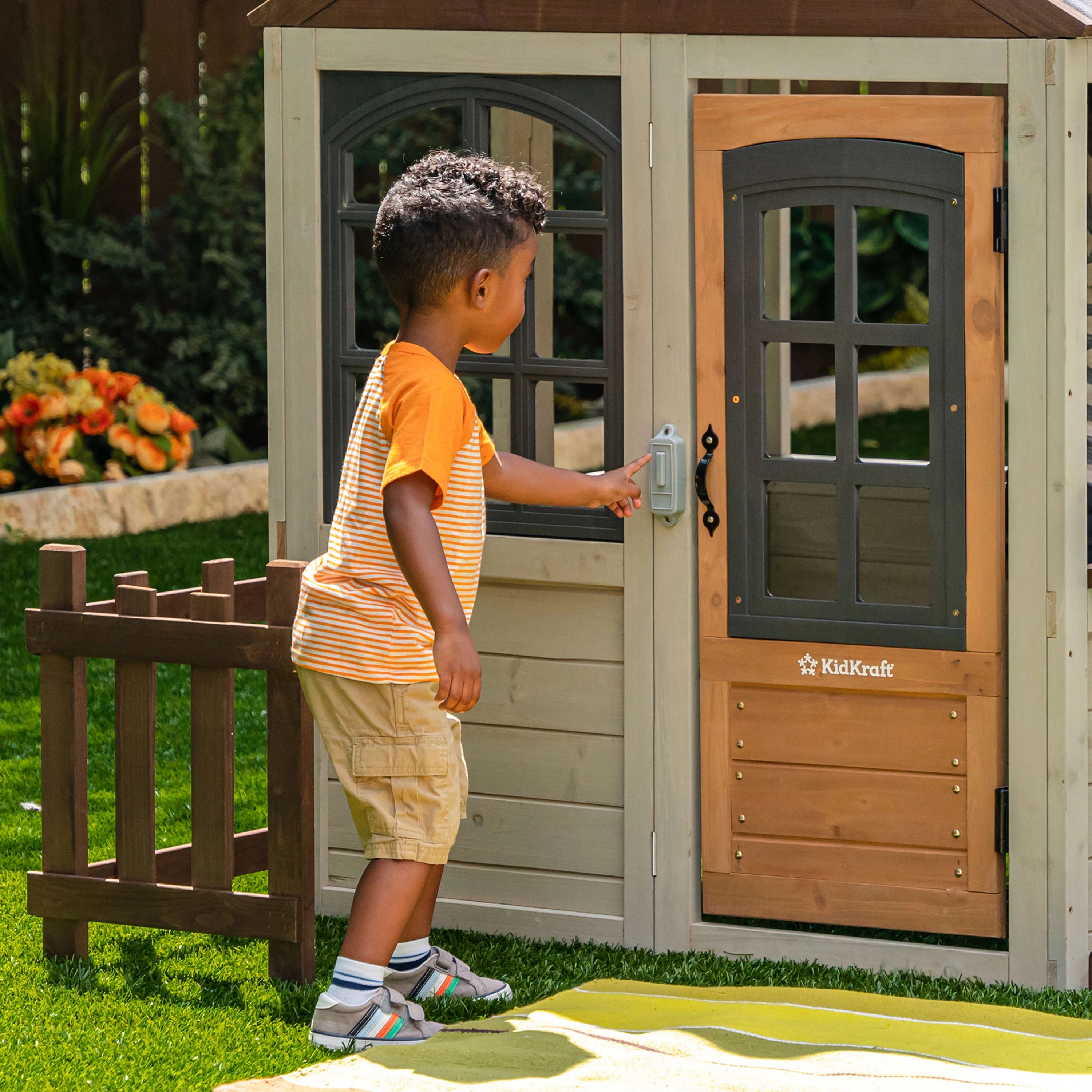 KidKraft Pioneer Cottage Wooden Outdoor Playhouse with Doorbell and 13 Pieces