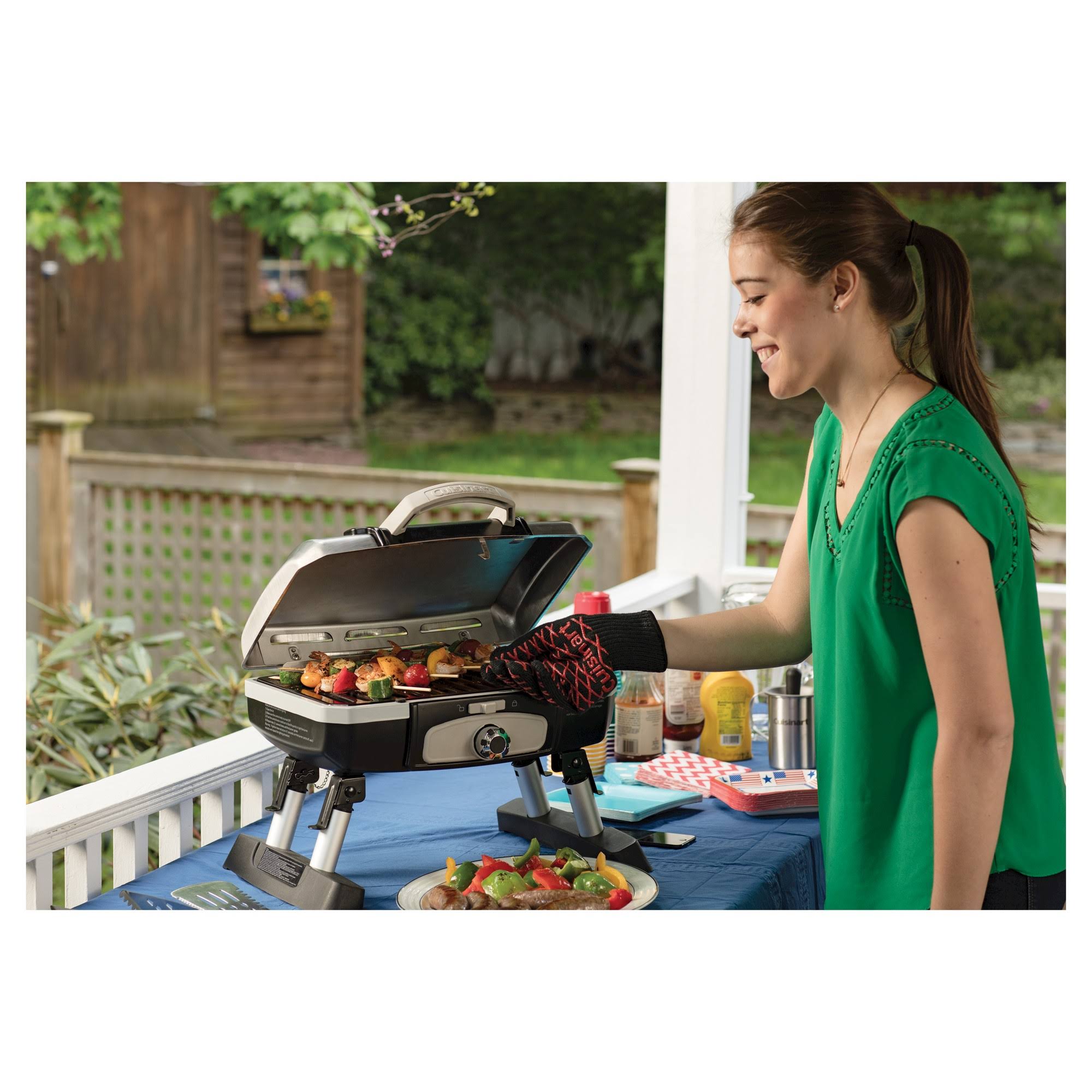 Cuisinart CGG-180TS Propane Gas Grill - Stainless Steel