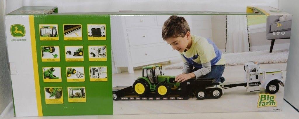 John Deere 1/16 Big Farm Semi with Tractor