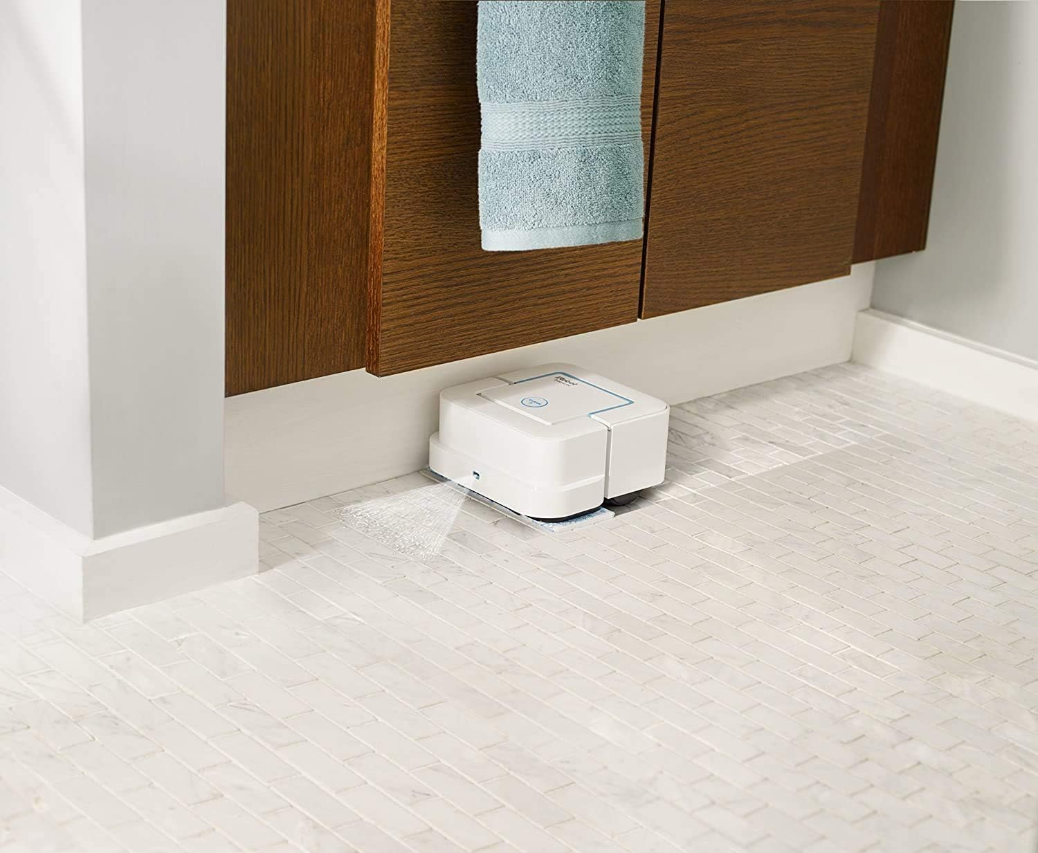 iRobot Braava Jet 240 Superior Robot Mop Bundle with 1 Jet Hard Wood Floor Cleaning Solution (2 Items)