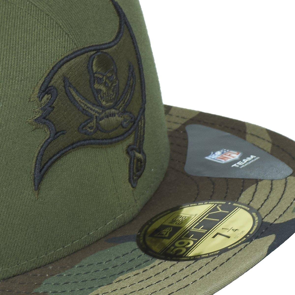 New Era Tampa Bay Buccaneers Green/Camo Woodland 59FIFTY Fitted Hat