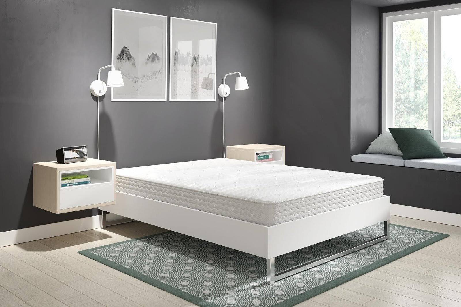 Signature Sleep Contour 8x22 Encased Coil Queen Mattress