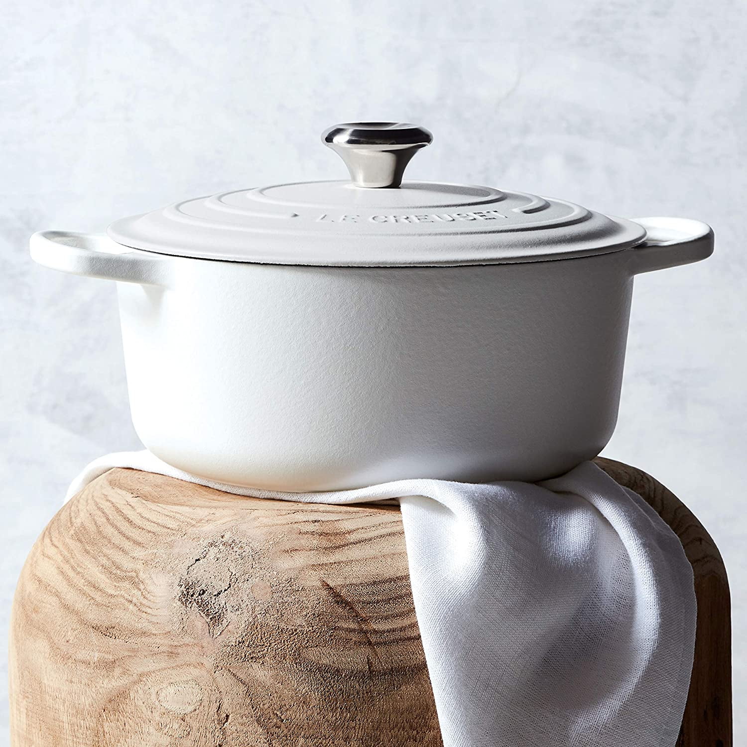 Creuset 9-piece Signature Cast Iron Cookware Set (White)