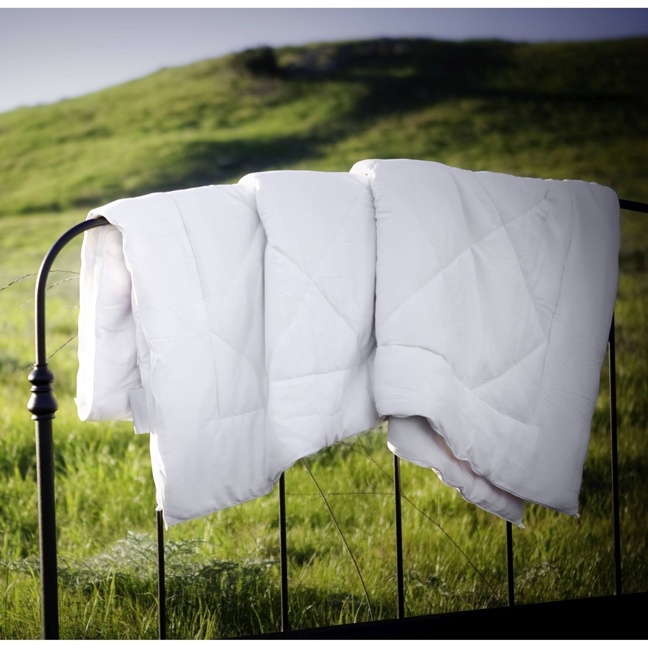 Cozy Earth Bamboo Comforter - All Season Twin
