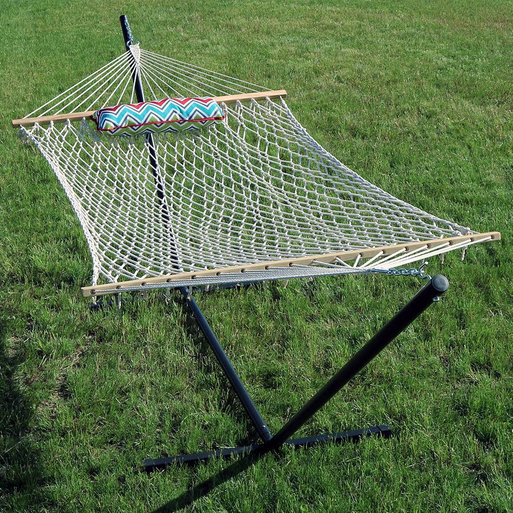 Sunnydaze Decor Multi Color Chevron Cotton Rope Hammock with 12 Foot Stand Pad