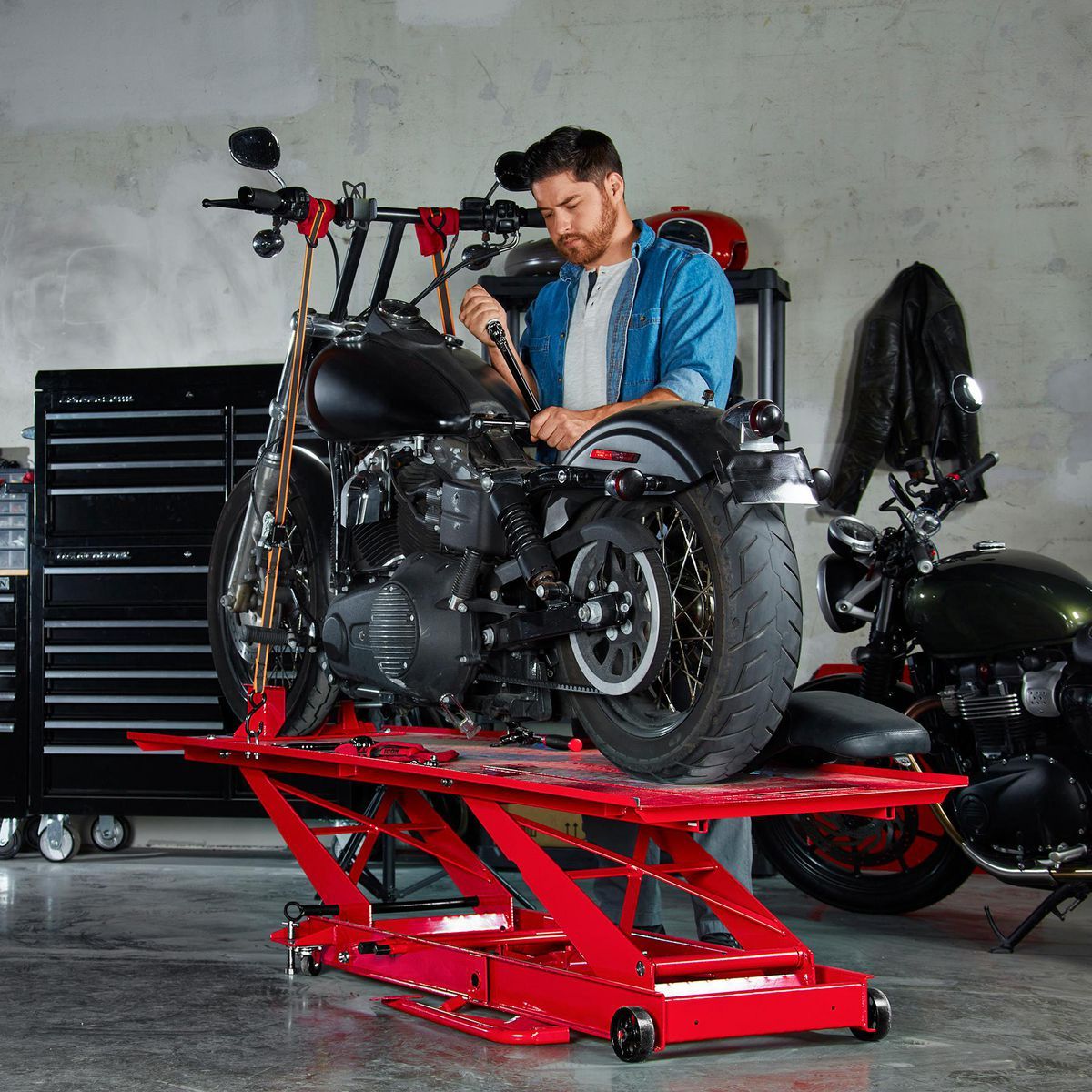 PITTSBURGH 1000 lb. Steel Motorcycle Lift