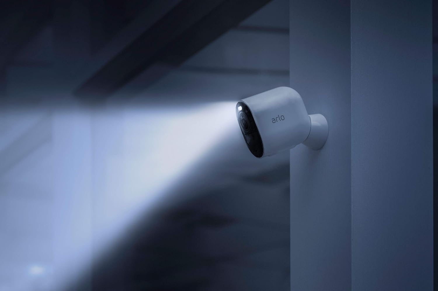 Arlo Ultra 4K Wire-Free HDR Security Cameras Surveillance / 4-Camera
