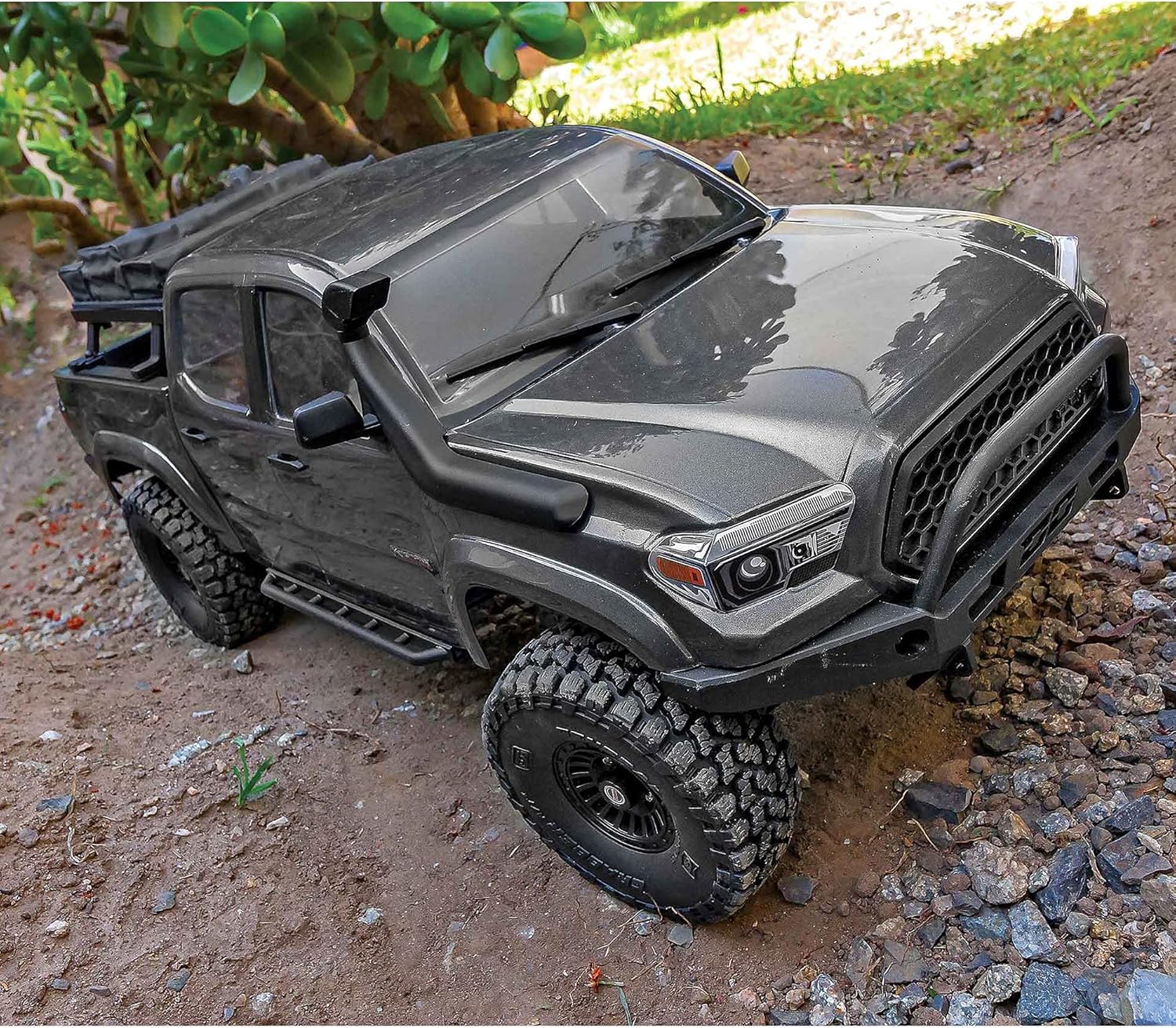 Team Associated 1/10 Enduro Trail Truck Knightrunner 4 Wheel Drive RTR Ready to Run LiPo Combo ASC40113C