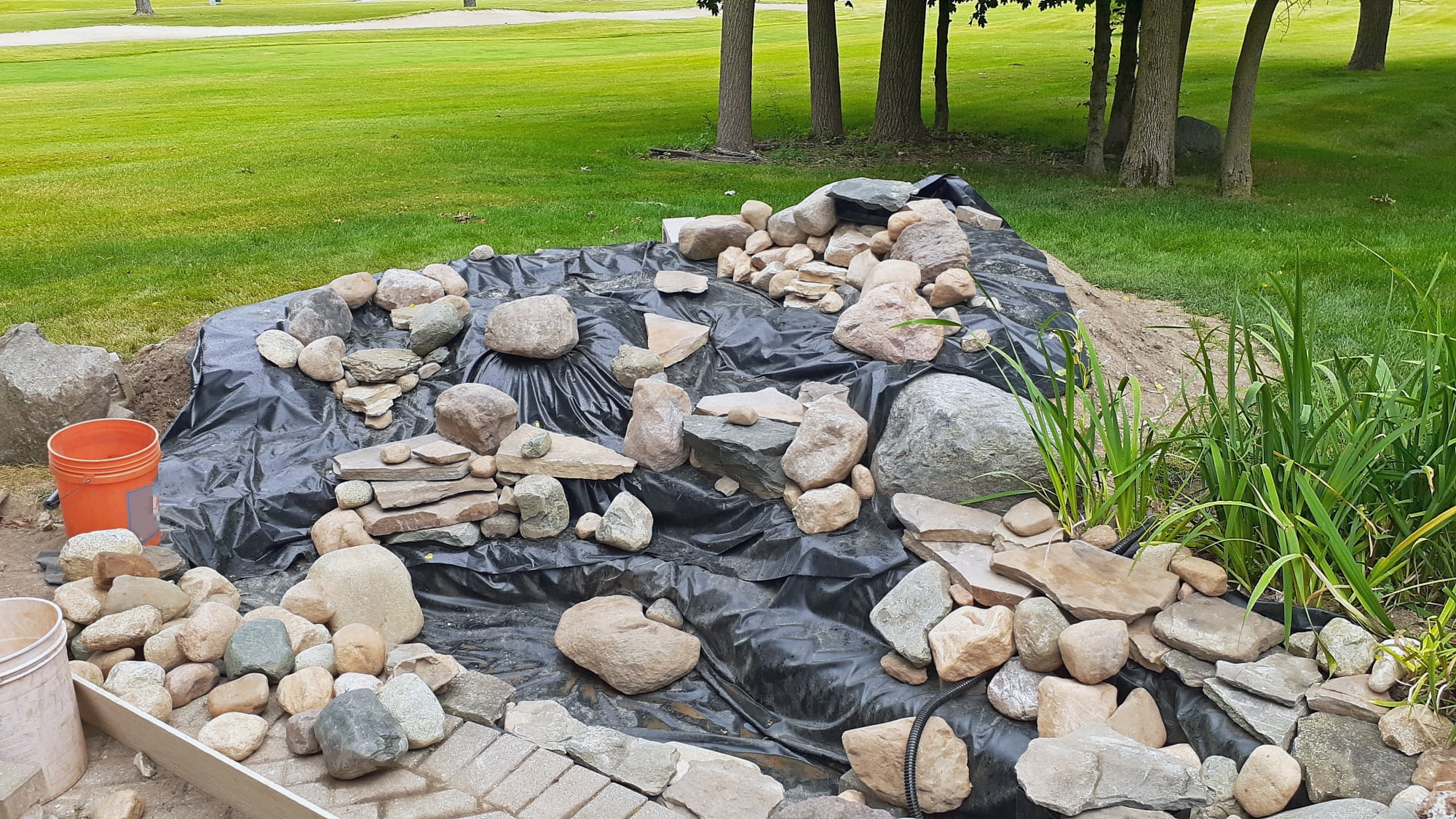 LIFEGUARD POND LINER 25 ft. x 25 ft. 45 Mil EPDM Rubber - LG25X25-45