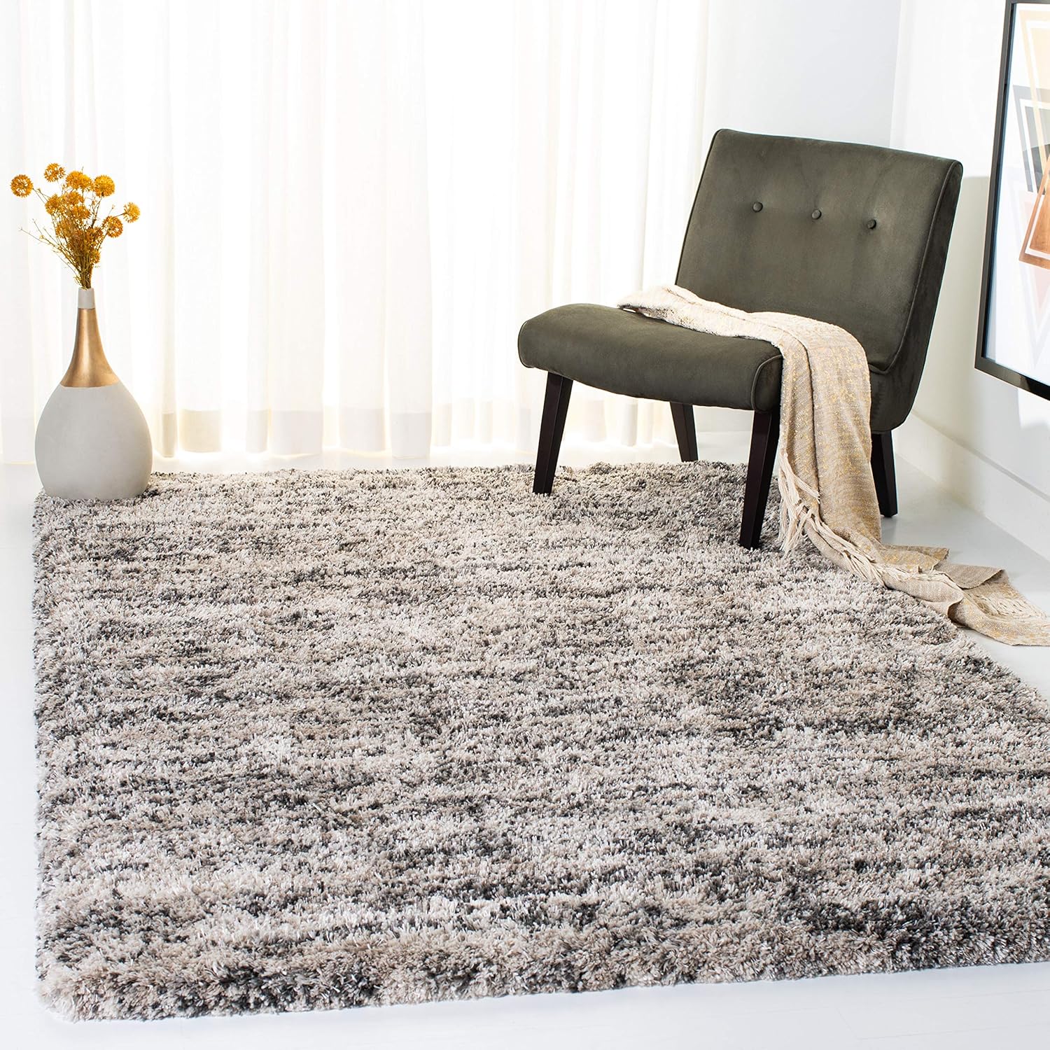 SAFAVIEH Iceland Shag Collection Area Rug - 6' x 9', Cream & Grey, Modern Design, Non-Shedding & Easy Care, 2.5-inch Thick Ideal for High Traffic Areas in Living Room, Bedroom (ISG519A)