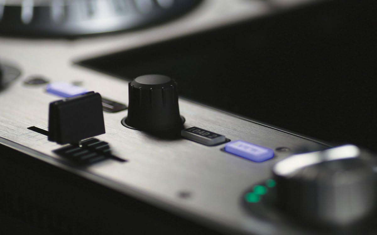 Numark iDJ Pro | Professional DJ Controller for iPad with XLR, RCA, Mic, and Headphones Connections