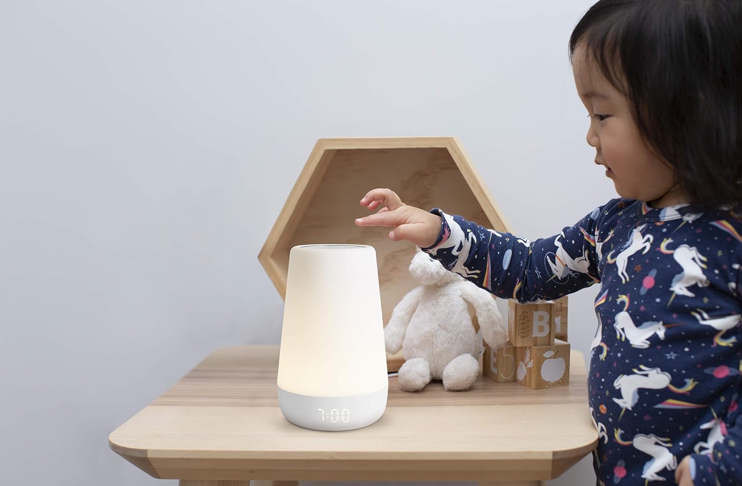 Hatch Rest+ Baby Sound Machine, Night Light, Time-to-Rise Plus Audio Monitor, White Noise Soother, Toddler Sleep Trainer, Kids Alarm Clock, Nightlight