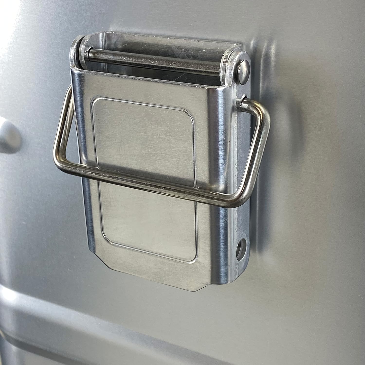 Eylar Equipment and Gear Overland Crossover Aluminum Storage Trunk Gear Case