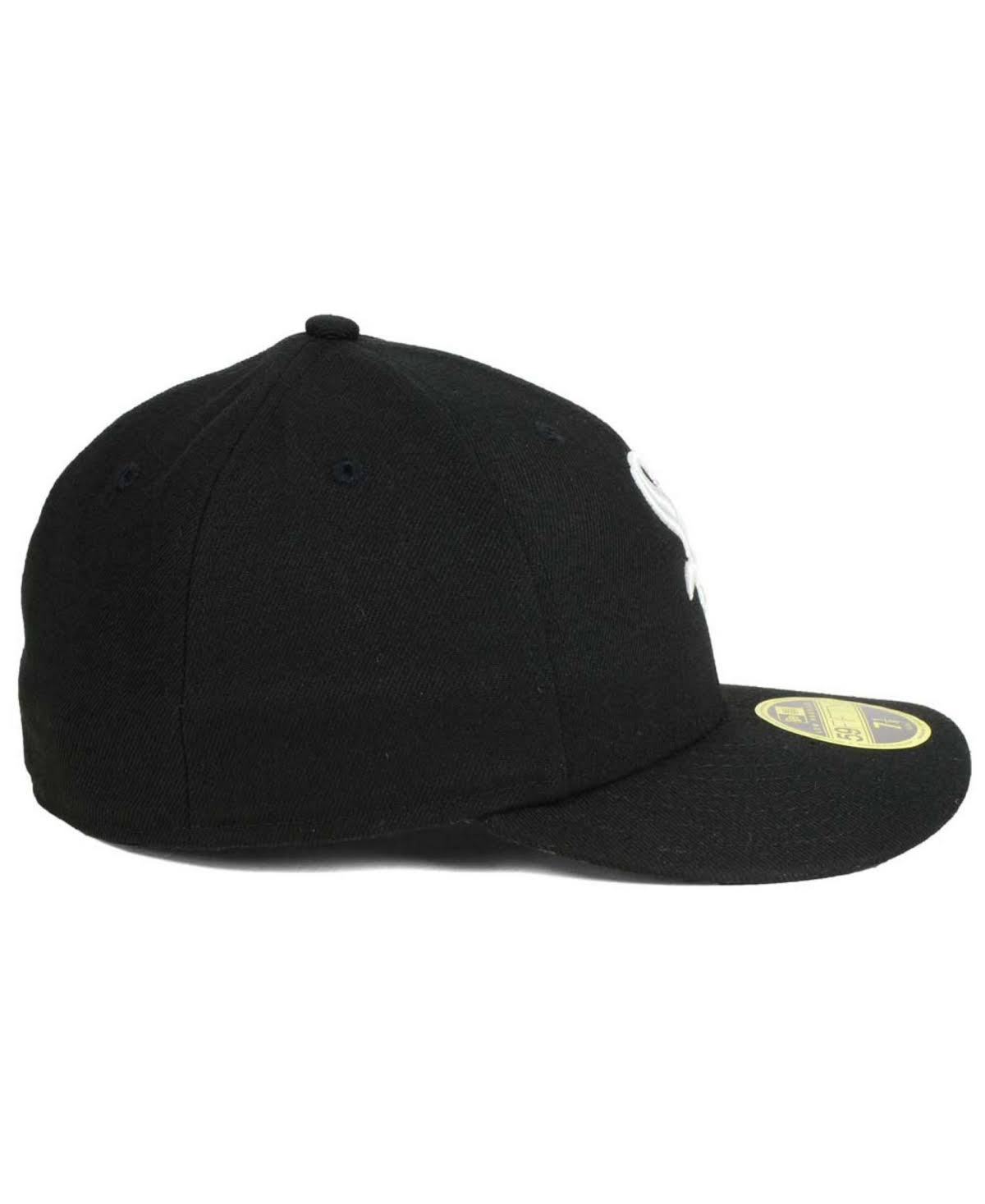 New Era Chicago White Sox Black Authentic Collection on Field Low Profile Game 59FIFTY Fitted Hat
