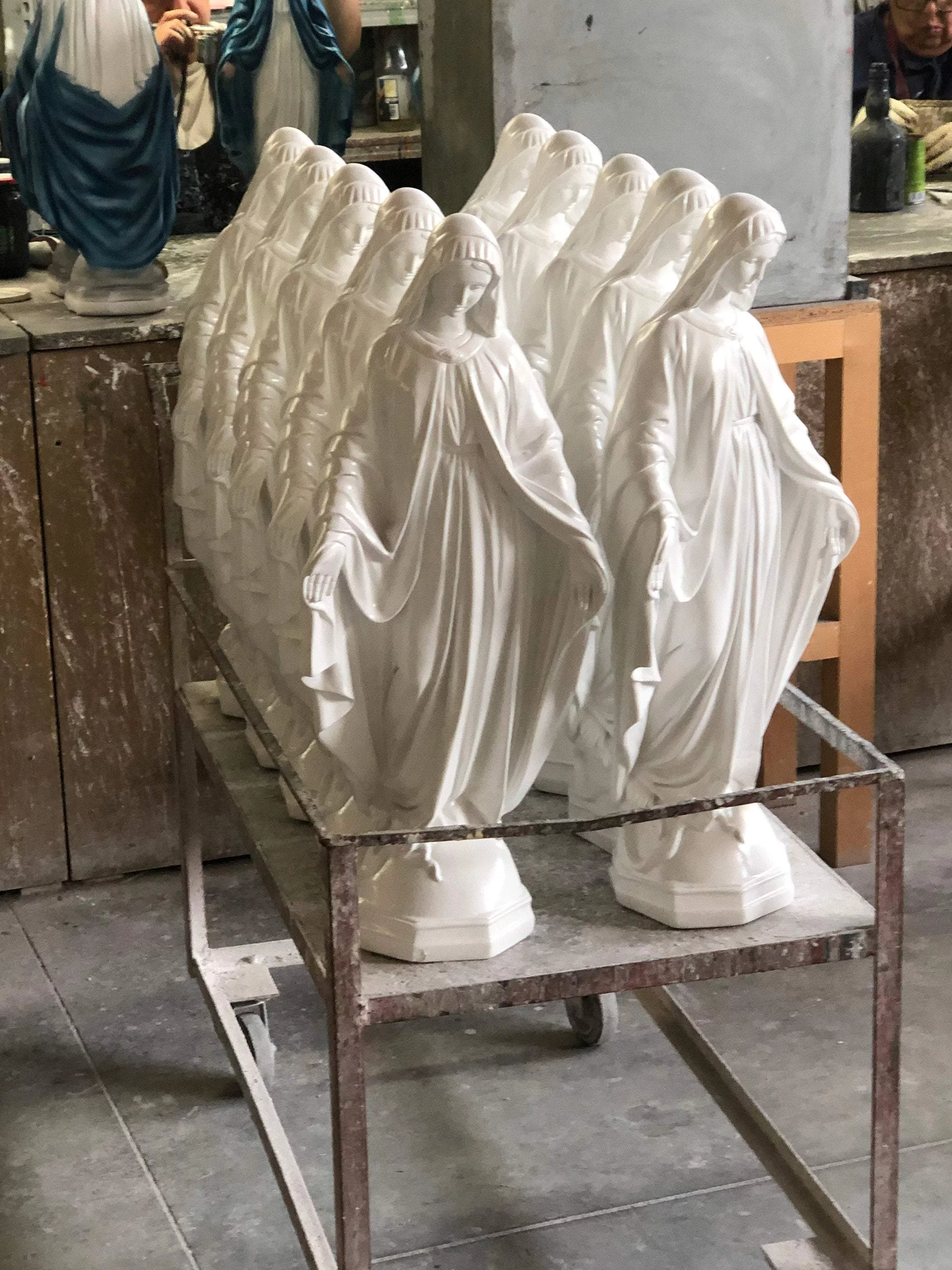 The Faith GIft Shop Our Lady of Grace-Miraculous Mary Garden Resin Stone Statue- 9 Inch Gift of Faith for Friends and Family