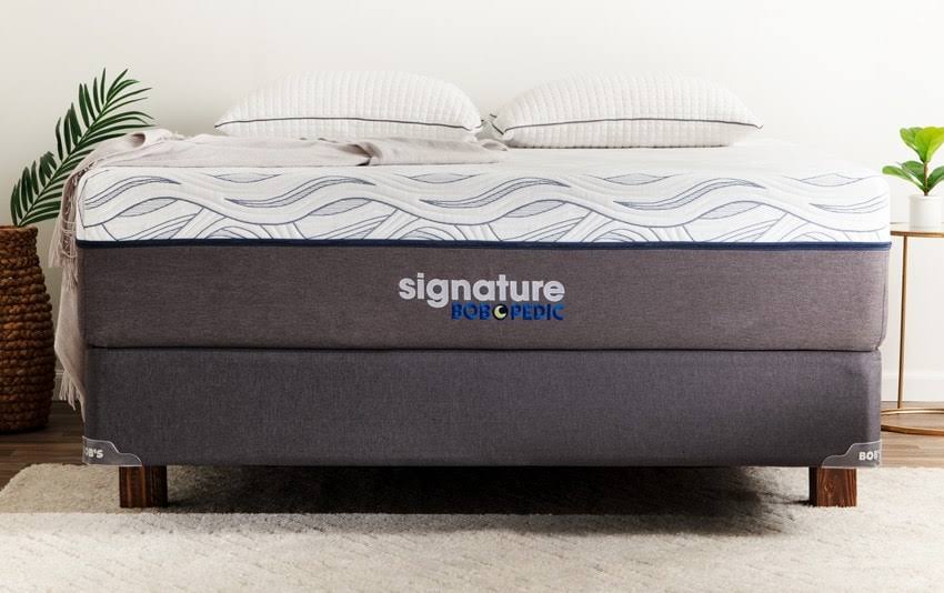 Bob-O-Pedic Signature Gel Queen Plush Standard Mattress Set by Bob's Discount Furniture