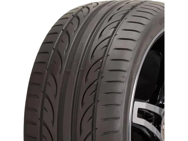 Hankook Ventus V12 evo2 (k120) 255/45R20 105 Y Tire