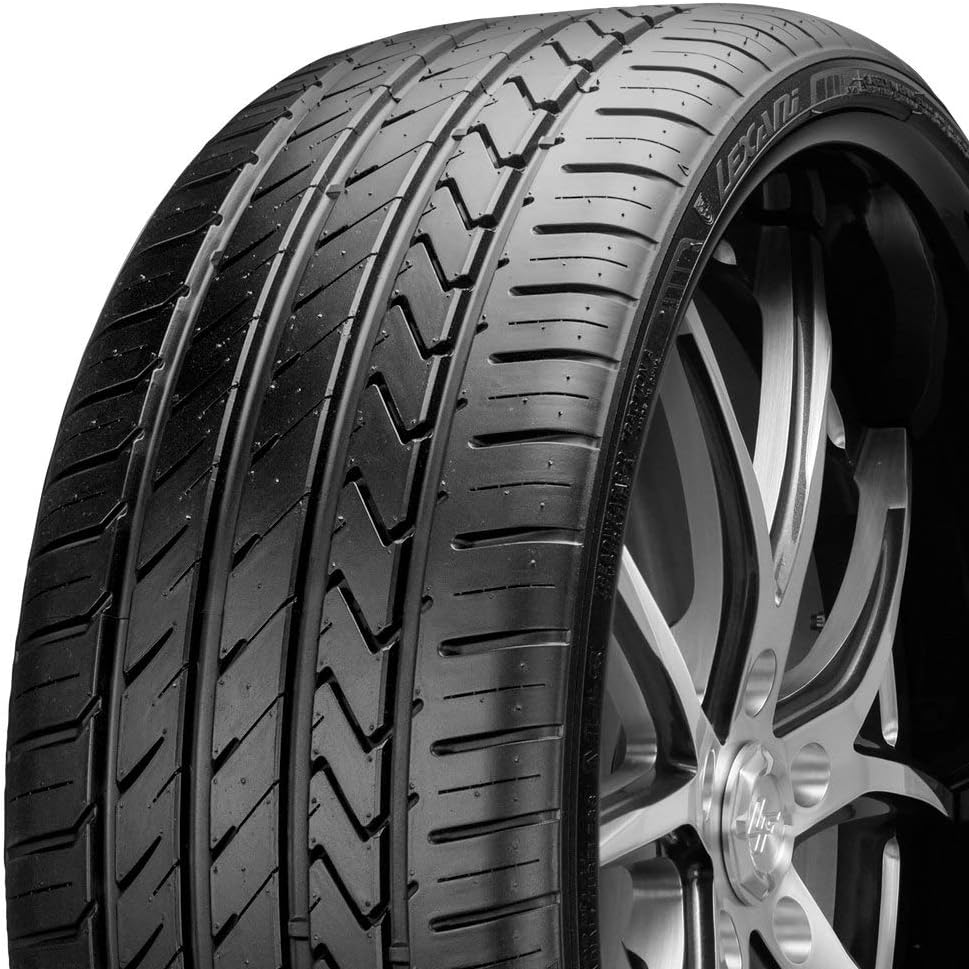 235/40R19 Lexani LX-TWENTY 96W XL