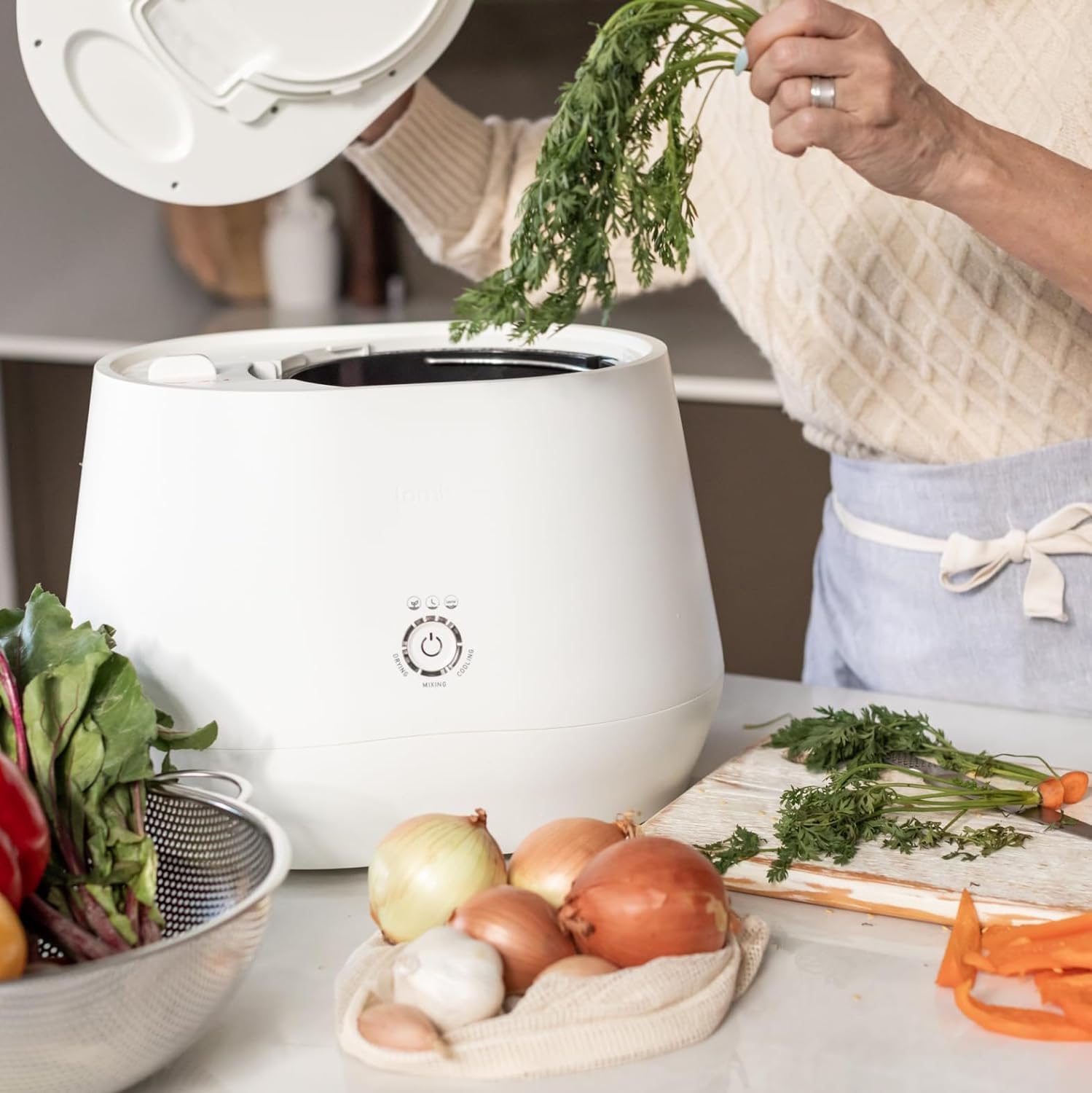 Lomi 1 | Kitchen Composter, 3L, World’s First Smart Waste Home Food Upcycler, Turn Waste into Natural Fertilizer with a Single Button, Indoor Compost, Electric Kitchen Food Recycler (45 Cycles)