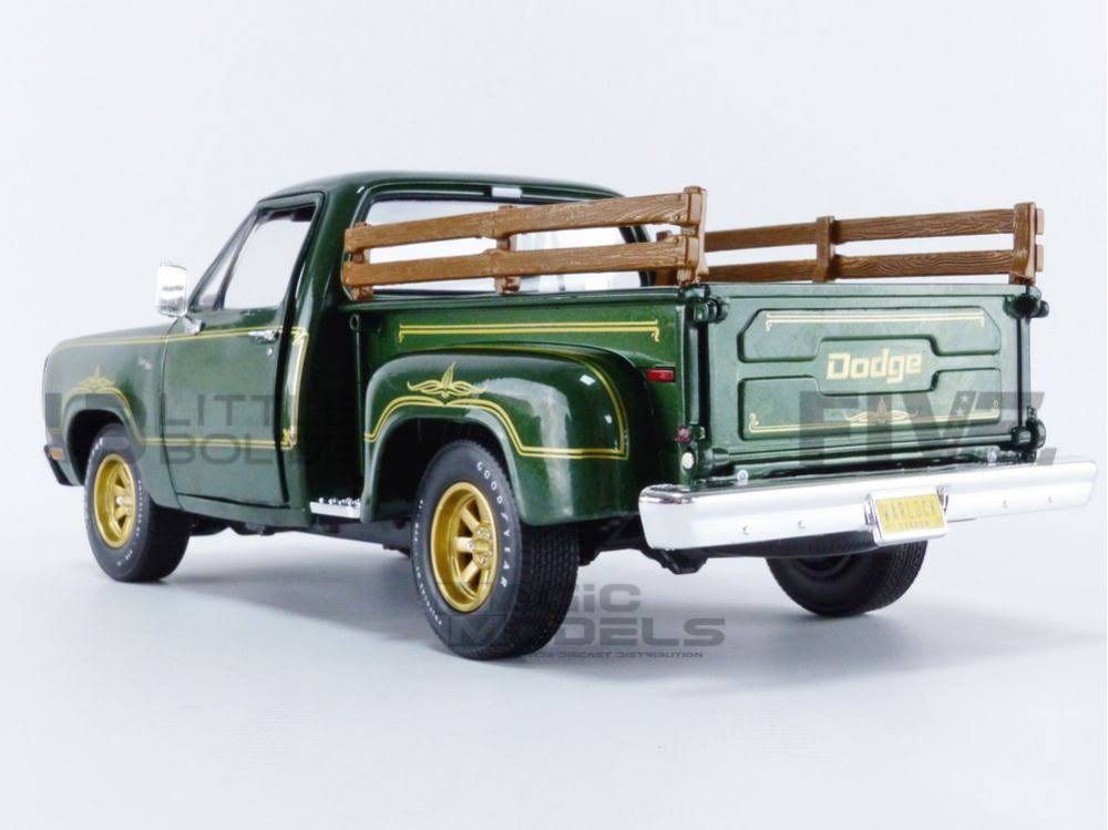 1977 Dodge Warlock 150 Custom Stepside Pickup Truck Medium Green Sunfire