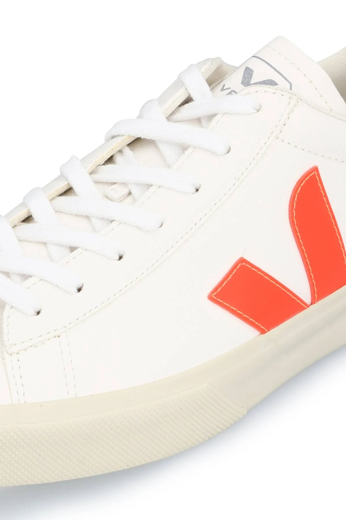 Veja Campo Chromefree - Extra White