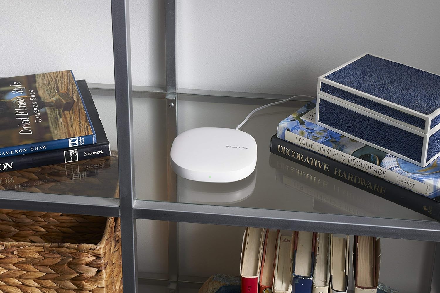 SAMSUNG GP-U999SJVLGDA 3rd Generation SmartThings Hub, White, 720p ,Motion Only