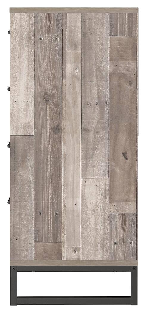 Signature Design Neilsville Whitewash 4-Drawer Chest by Ashley