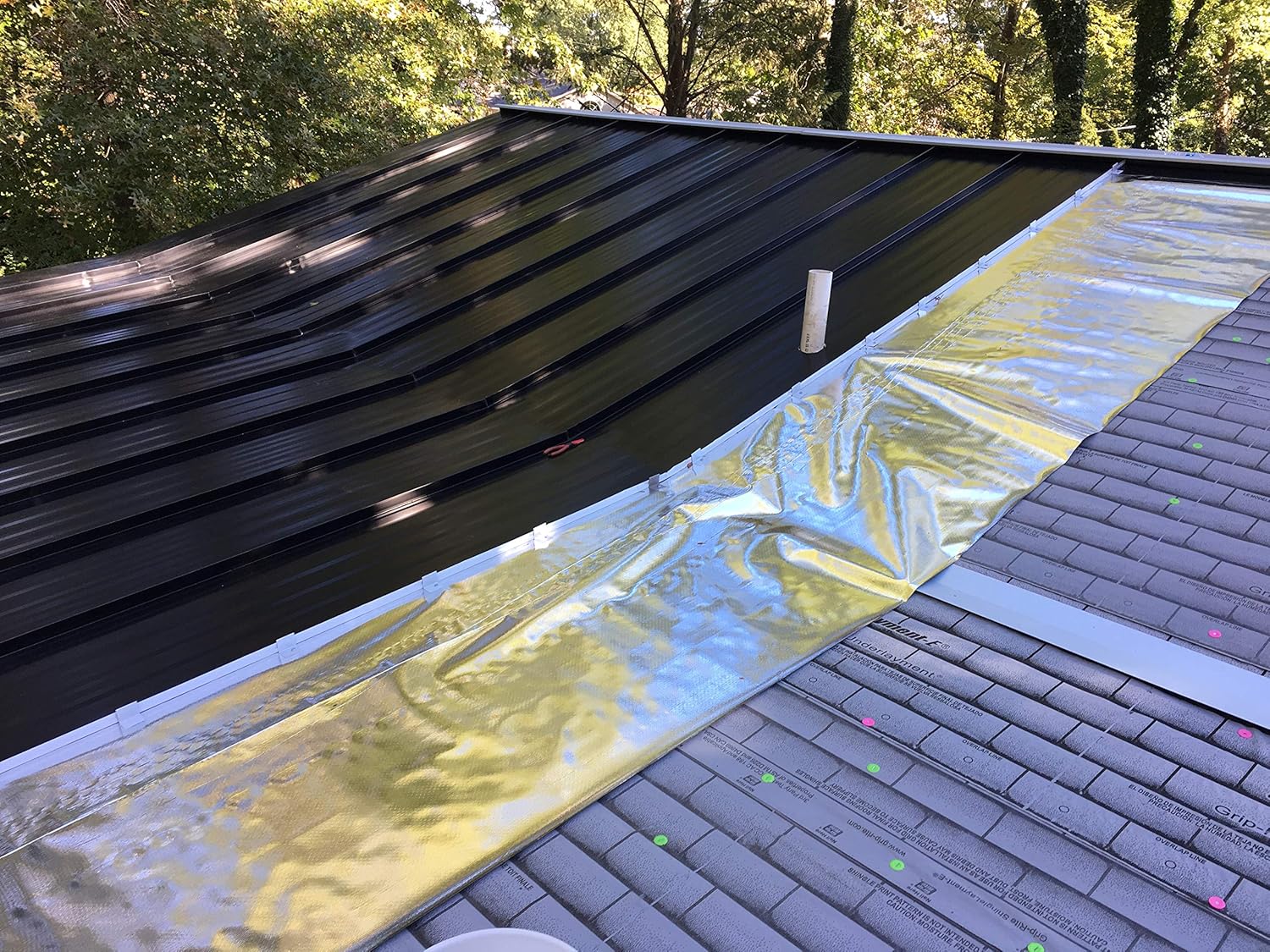 AES Industries Radiant Vapor Barrier Reflective Insulation 25.5" 500 sqft Attic Foil Solid Pack of 2