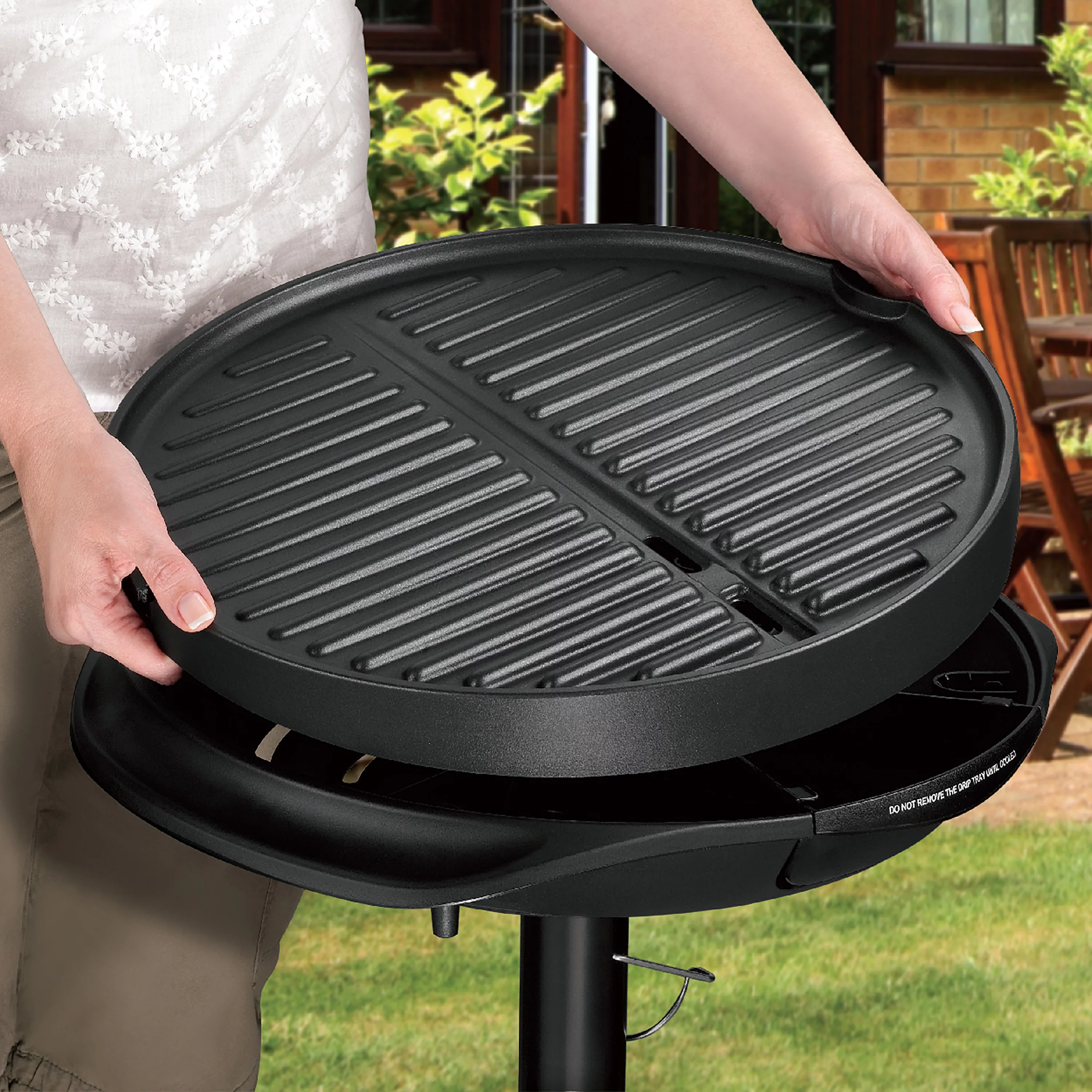 George Foreman 15-Serving Indoor/Outdoor Electric Grill, Silver, GGR50B