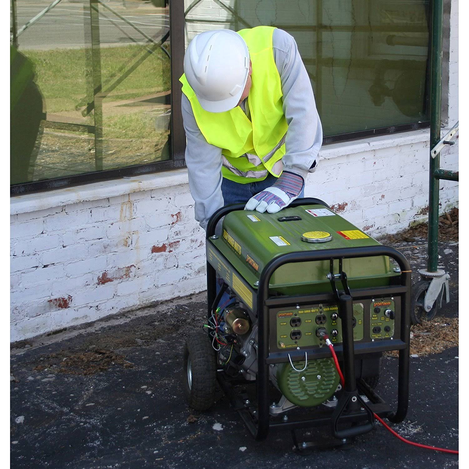 Sportsman Gasoline 4000W Portable Generator