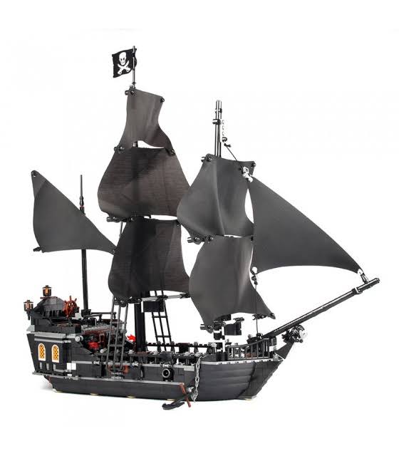 Custom Pirates of The Caribbean The Black Pearl Building Bricks Toy Set 804 Pieces
