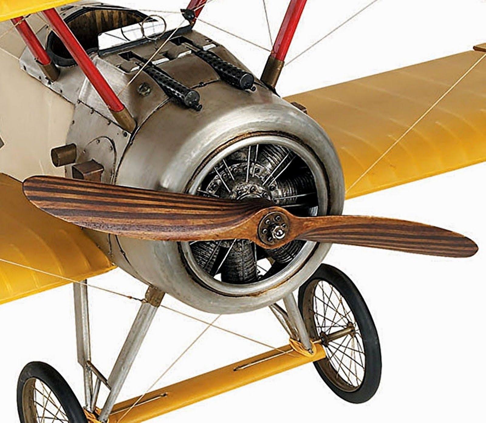 Authentic Models Sopwith Camel, Large