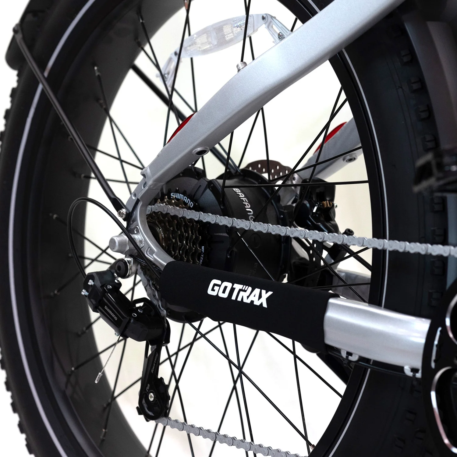 GOTRAX Tundra Electric Bike for Adults, 750W 48V 26" x 4" Fat Tire Adult Dirt Electric Bicycle, 20MPH All Terrain Electric Mountain Bike, Step over, Silver