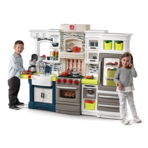 Step2 Elegant Edge Kids Kitchen, Indoor/Outdoor Play Kitchen Set, Toddlers 3+ Years Old, 70+ Piece Kitchen Toy Set, Easy to Assemble