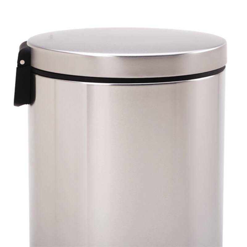 simplehuman 30L / 8 Gallon Round Step Trash Can, Brushed Stainless Steel