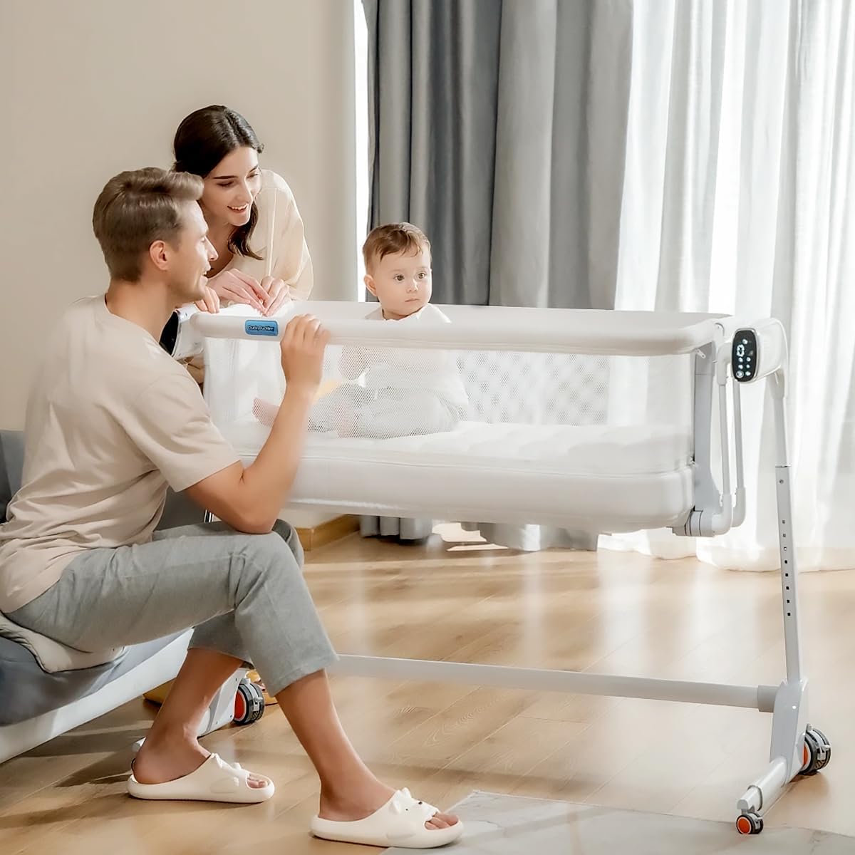 Maydolly Baby Bassinet, Smart Newborn Bassinet with Automatic Cry Detection and Response, Rocking Bassinet with Mattress for Newborns and Toddlers (White