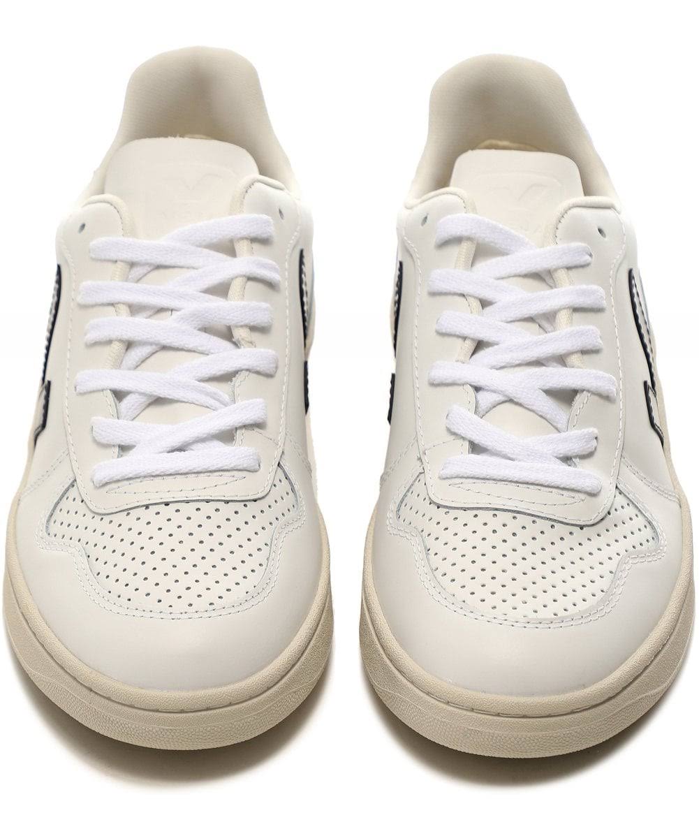 Veja V-10 Leather (White / Black)